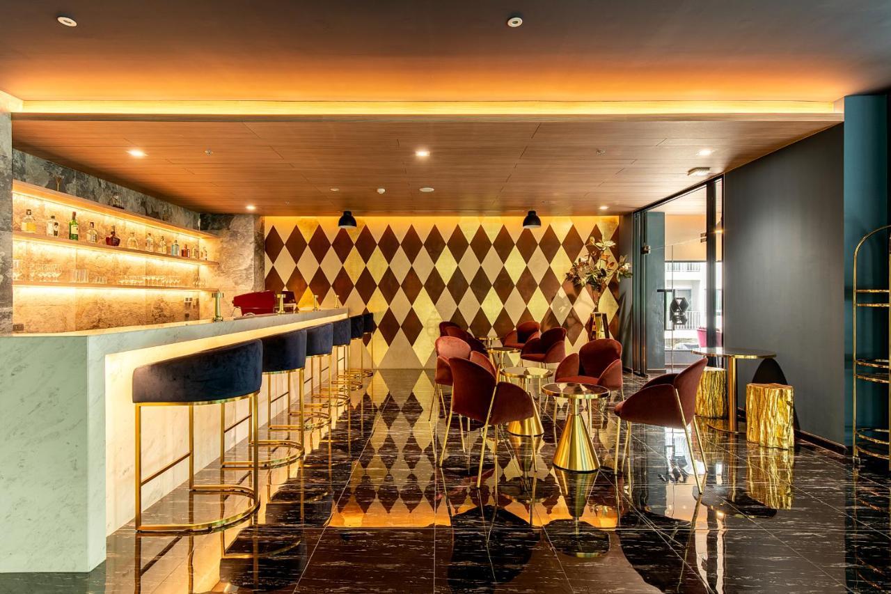 Thaya Hotel Bangkok Extérieur photo