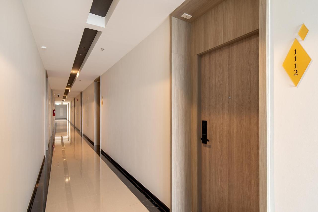 Thaya Hotel Bangkok Extérieur photo