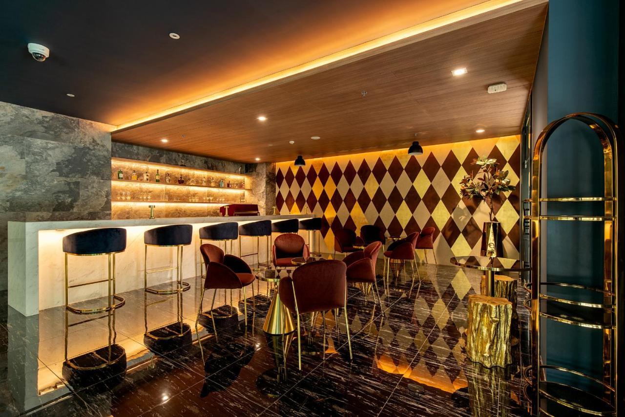 Thaya Hotel Bangkok Extérieur photo