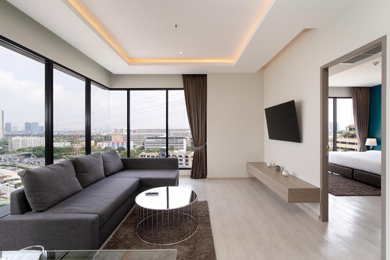 Thaya Hotel Bangkok Extérieur photo