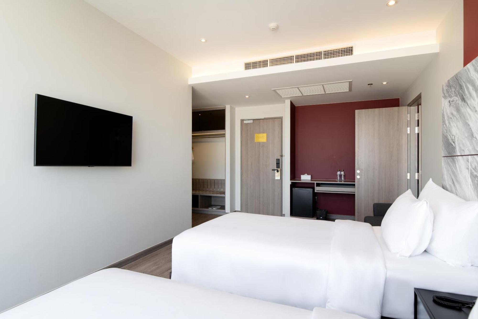Thaya Hotel Bangkok Extérieur photo