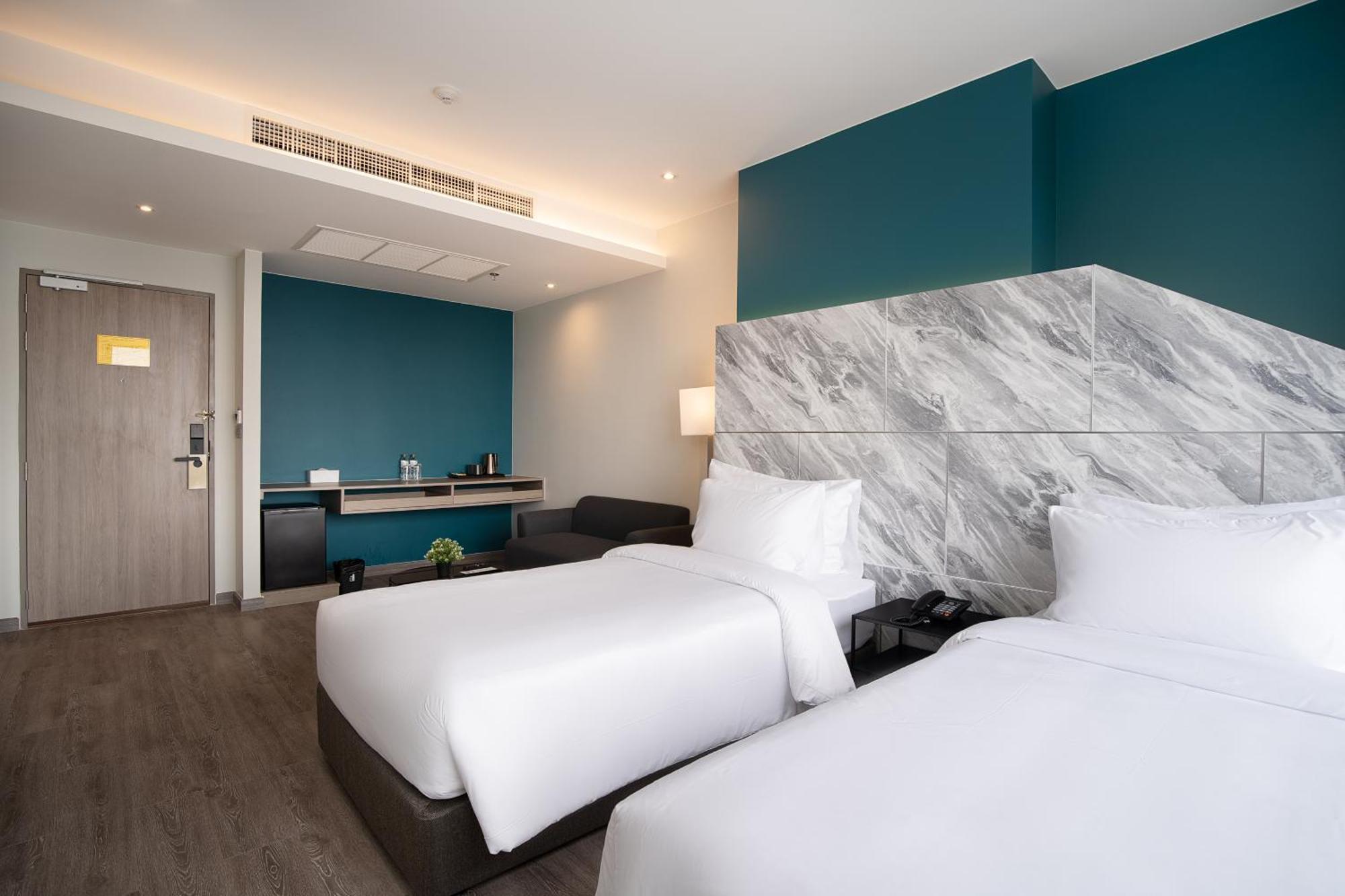 Thaya Hotel Bangkok Extérieur photo