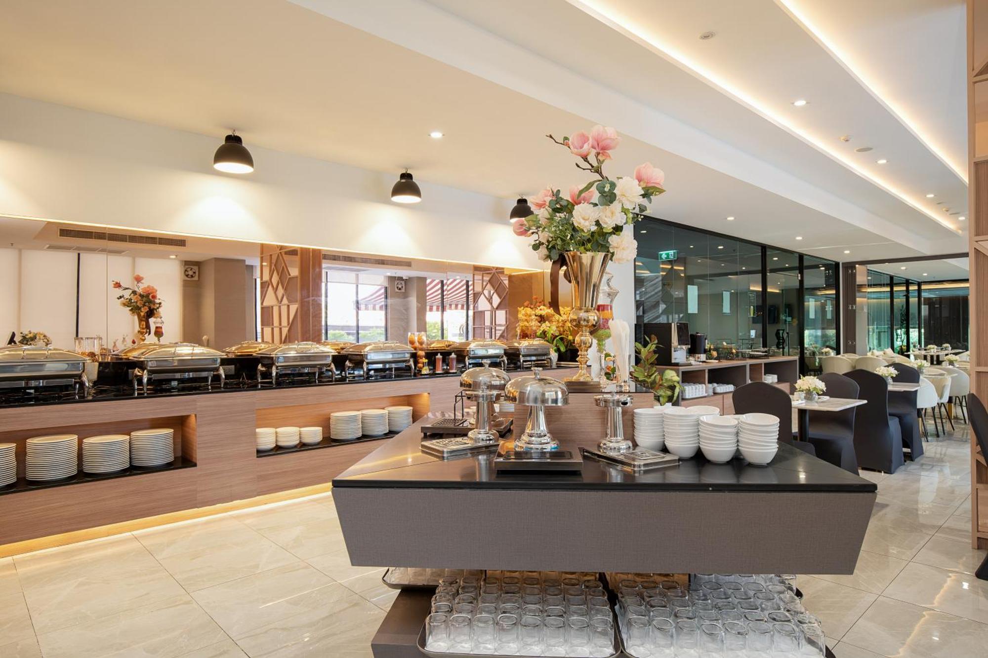 Thaya Hotel Bangkok Extérieur photo